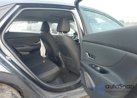 2021 Hyundai Elantra Sel z USA, uszkodzony, nr VIN 5NPLN4AG0MH008741